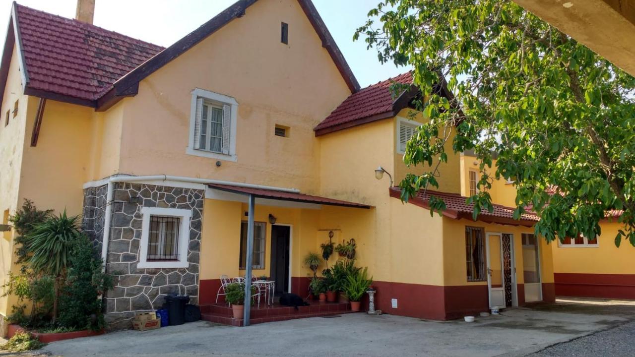 La Casona- Bv Hoteles La Falda Exteriér fotografie